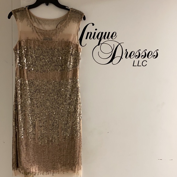 Adrianna Papell illusion sequins mesh cocktail dress - Picture 4 of 9
